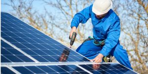 Installation Maintenance Panneaux Solaires Photovoltaïques à Ousté